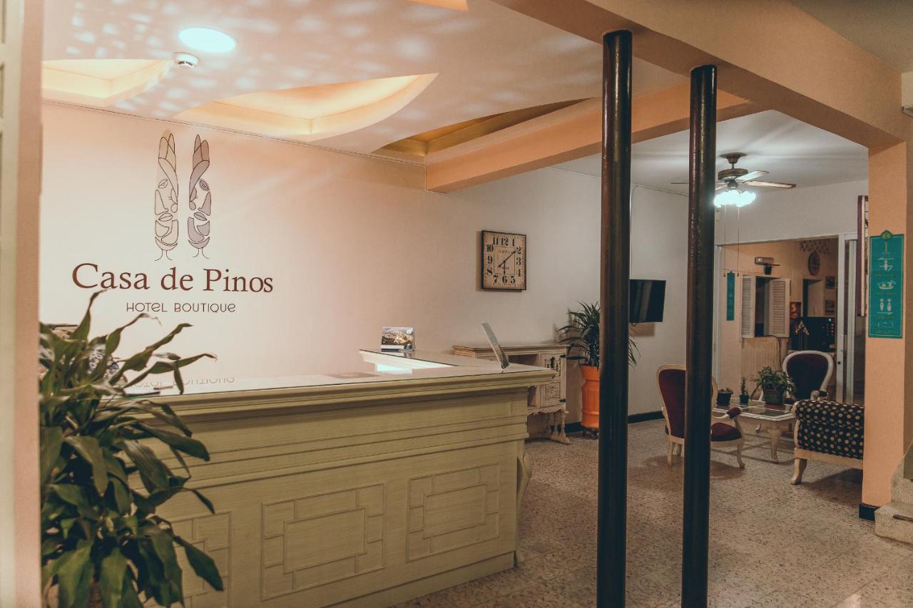 Casa De Pinos Hotel Boutique ブカラマンガ エクステリア 写真