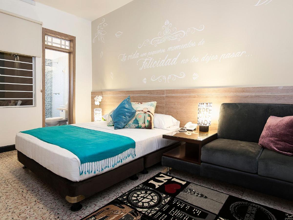 Casa De Pinos Hotel Boutique ブカラマンガ エクステリア 写真
